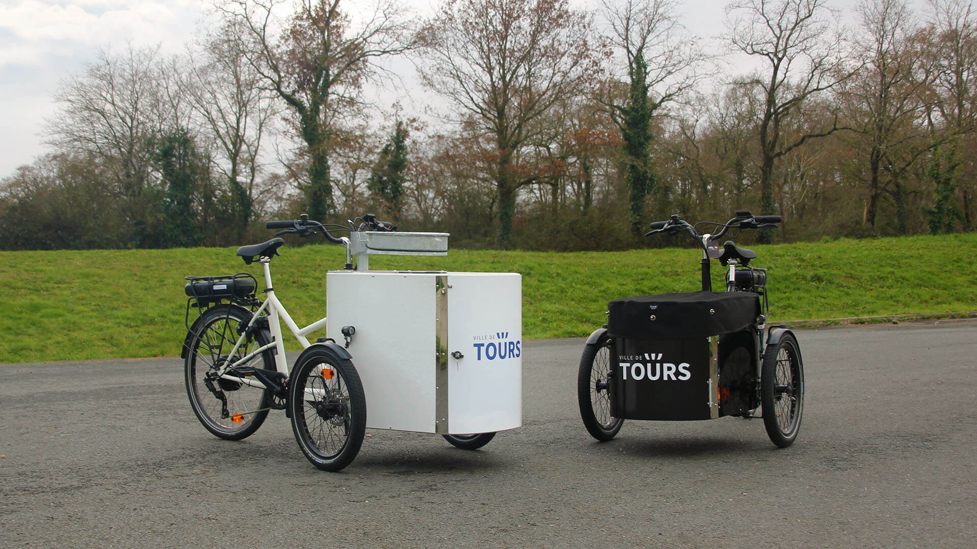 Triporteur Nihola CARGO XL Propreté et CARGO SINGLE